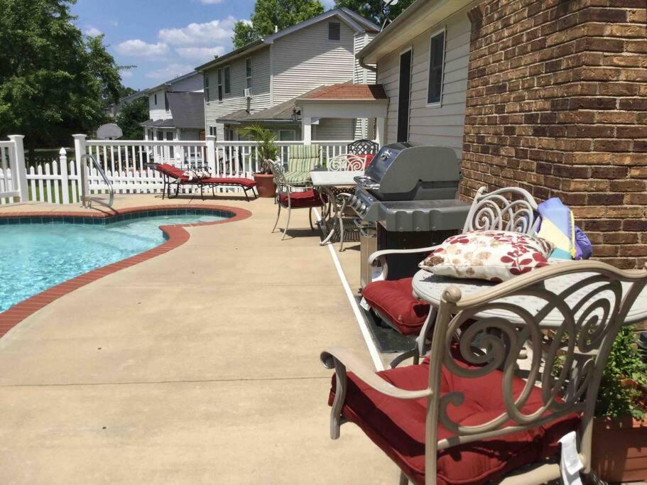 Fenton Oasis Apartment Bagian luar foto