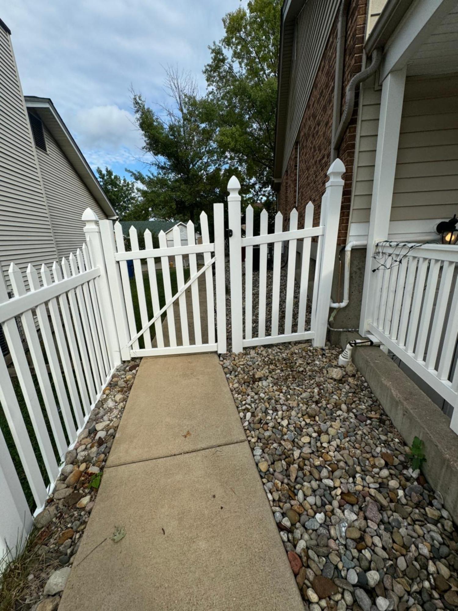 Fenton Oasis Apartment Bagian luar foto